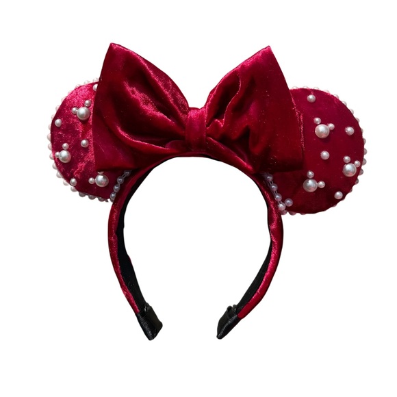 Custom made Red velvet Minnie Mouse Ears Headband - Picture 3 of 3